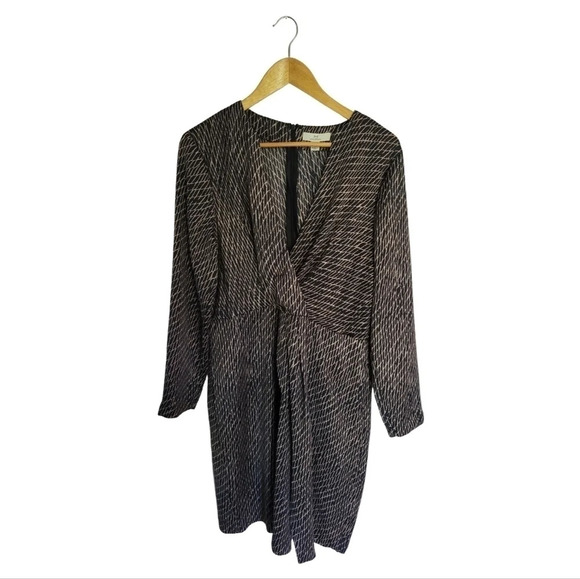 H by Halston Black and Gold  Dress - Picture 2 of 11